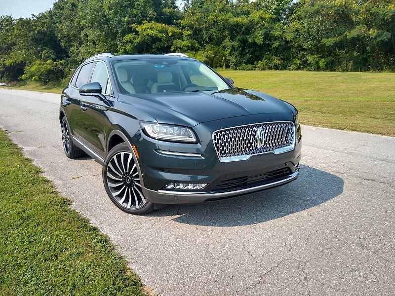 Lincoln Nautilus compact luxury SUV